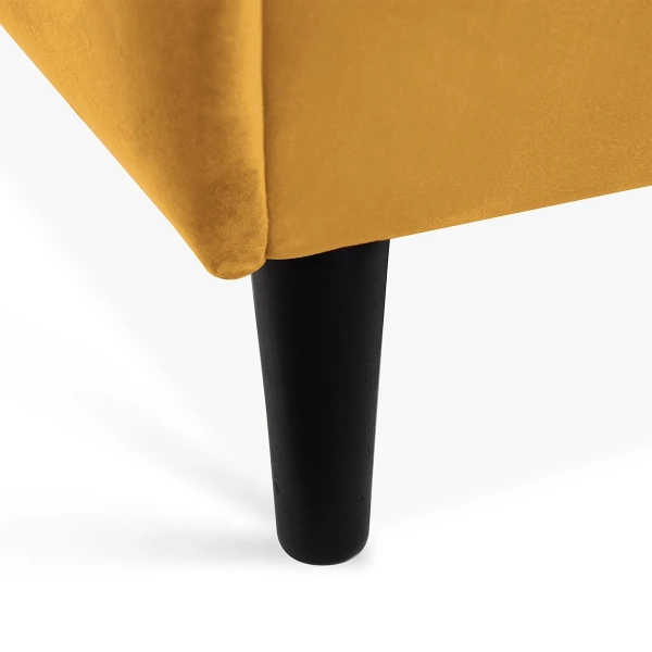 NOWOCZESNY FOTEL USZAK BLUM MIODOWY - stabilna drewniana noga